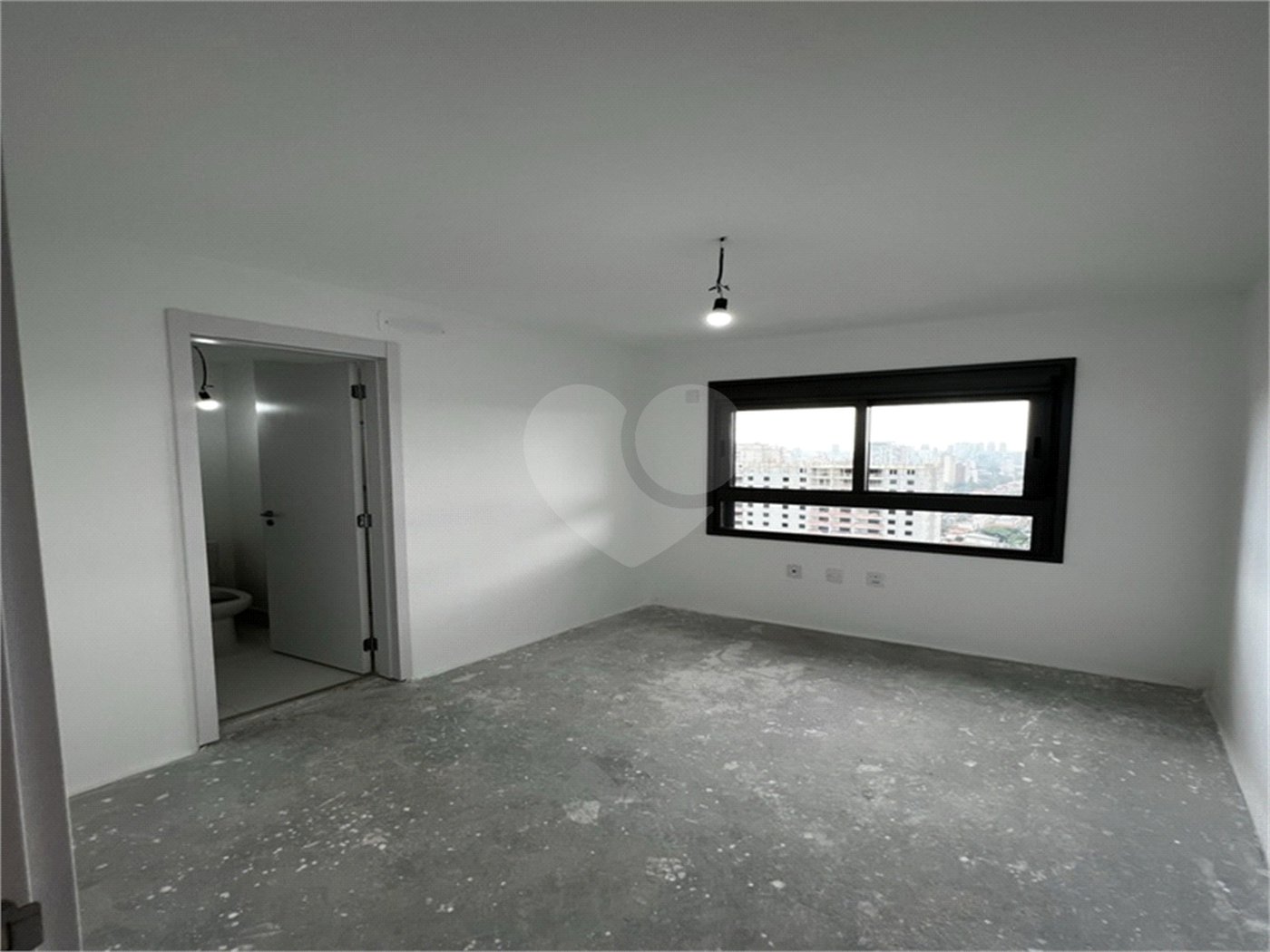 Apartamento à venda com 2 suítes em Campo Belo, São Paulo, SP