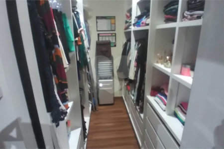 Casa à venda com 3 suítes no condomínio Damha III, São Carlos - SP