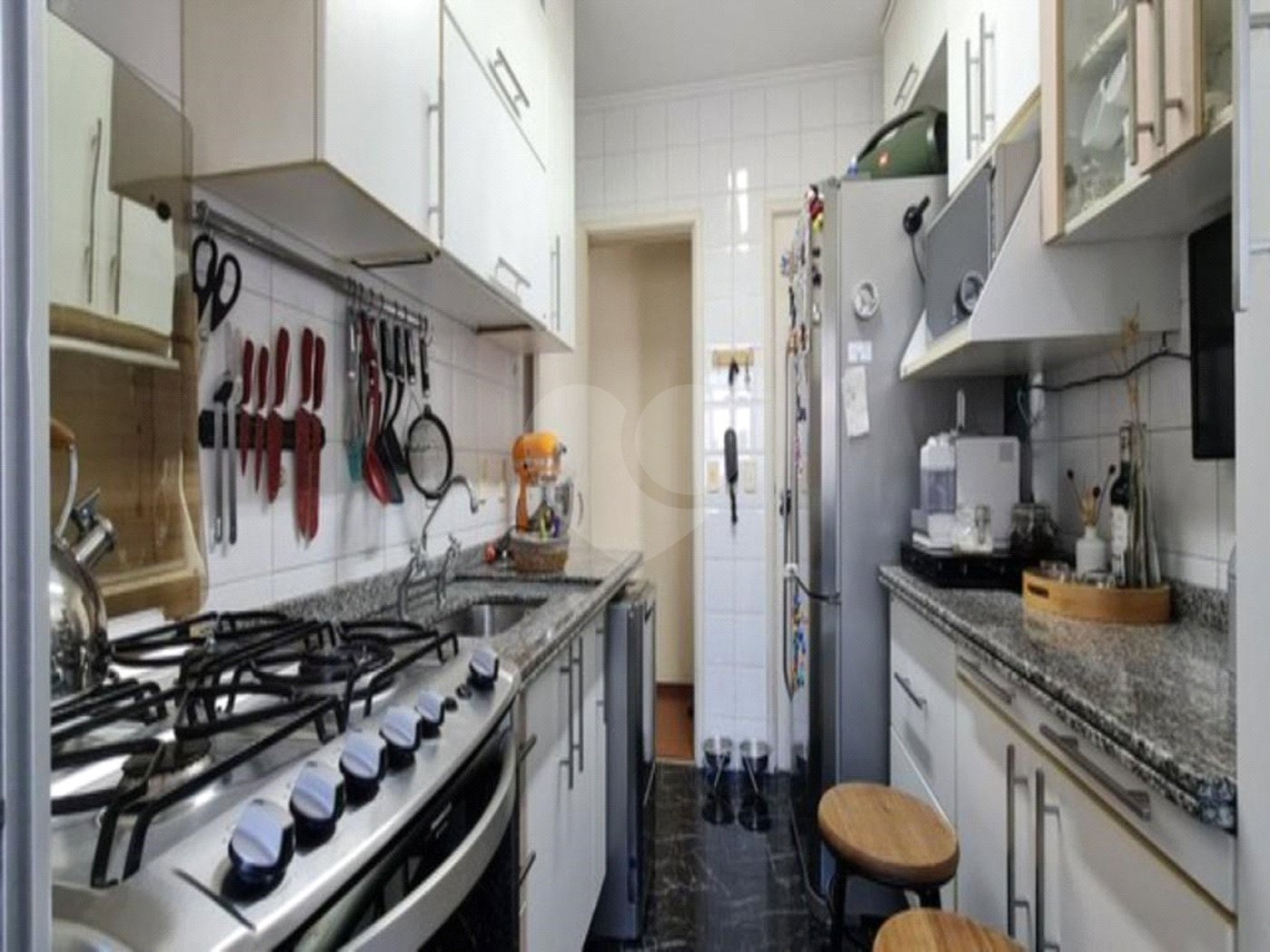 Apartamento à venda com 3 quartos, sendo 1 suíte,  em Vila Gilda, Santo André, SP