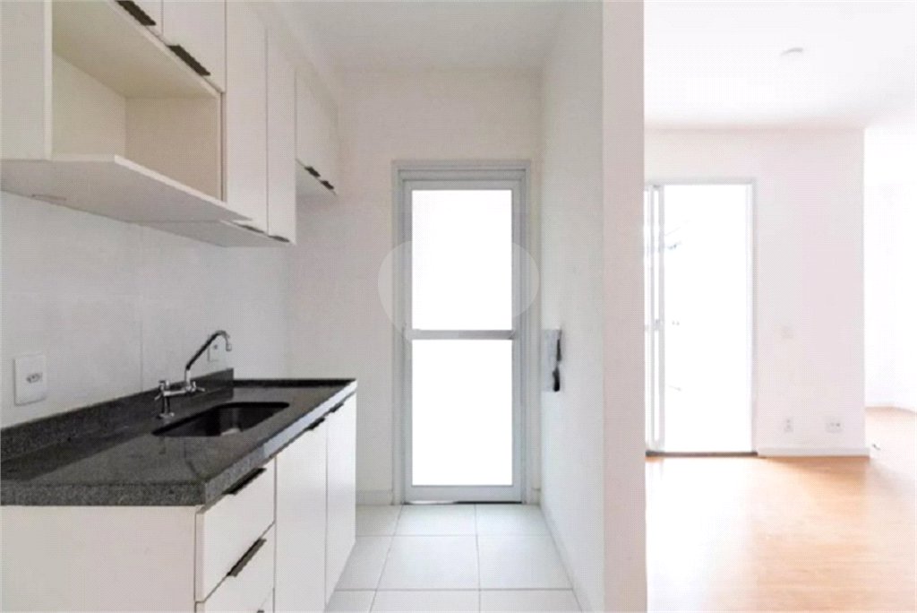 Apartamento à venda com 2 quartos em Cambuci, São Paulo, SP