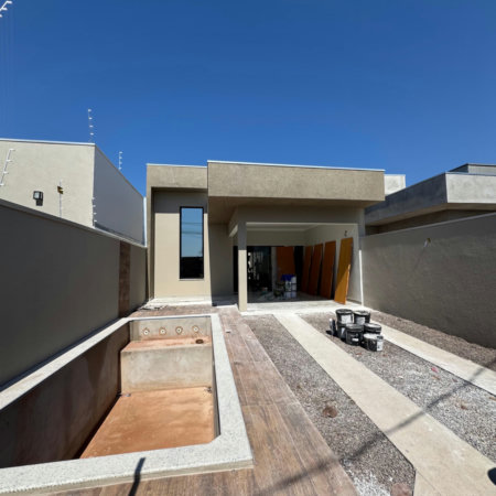 Casa à venda com 3 quartos, sendo 1 suíte, em Jardim dos Ipes, Três Lagoas, MS