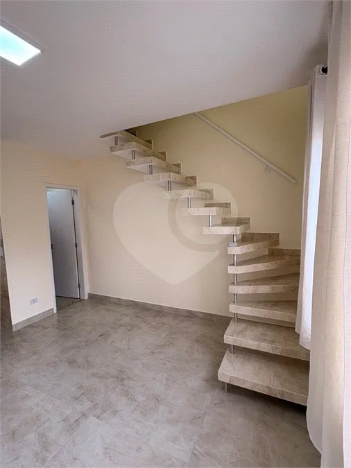 Casa à venda com 2 quartos no condomínio Residencial Ilha de Malta,255, Cotia - SP