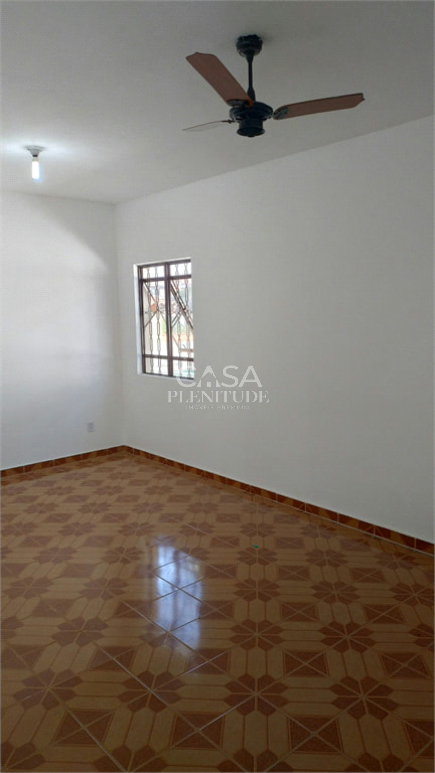Casa à venda com 4 quartos, sendo 1 suíte, em Jardim Itanguá, Sorocaba, SP