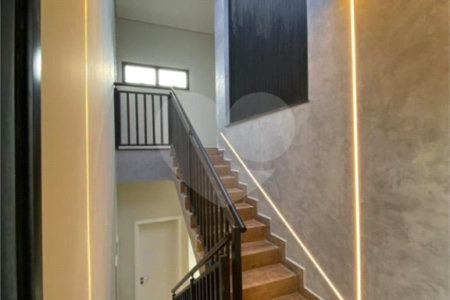 Casa à venda com 3 quartos, sendo 1 suíte, no condomínio Lagos D´icaraí, Salto - SP