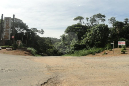 Terreno à venda em Samambaia, Mairiporã, SP