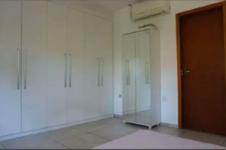Casa à venda com 3 quartos, sendo 1 suíte,  em Conjunto Residencial Butantã, São Paulo, SP