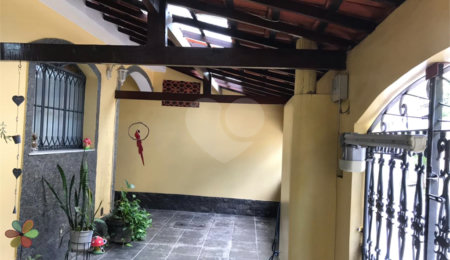 Casa à venda com 3 quartos, sendo 1 suíte,  em Campo Grande, Rio de Janeiro, RJ