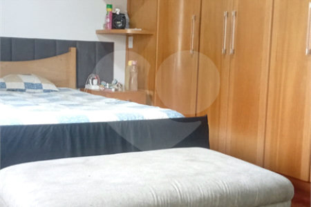 Casa à venda com 4 quartos, sendo 2 suítes, no condomínio Canamari, São Paulo - SP