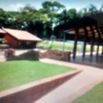 Sobrado à venda com 7 quartos, sendo 5 suítes, em Chácara das Paineiras, Carapicuíba, SP