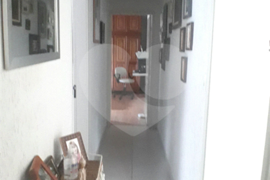 Casa Térrea à venda com 4 quartos, sendo 1 suíte, em Vila Romero, São Paulo, SP