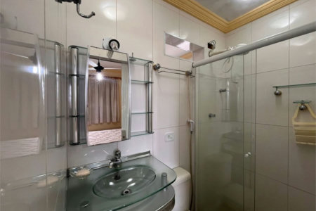 Apartamento com 2 dormitórios à venda, 65 m² por R$ 424.000,00 - Vila Júlia - Guarujá/SP