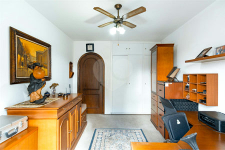Casa Térrea à venda com 3 quartos, sendo 1 suíte, em Vila Inah, São Paulo, SP