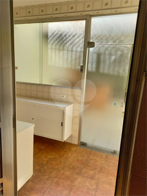 Sobrado à venda com 5 quartos, sendo 2 suítes,  em Tremembé, São Paulo, SP