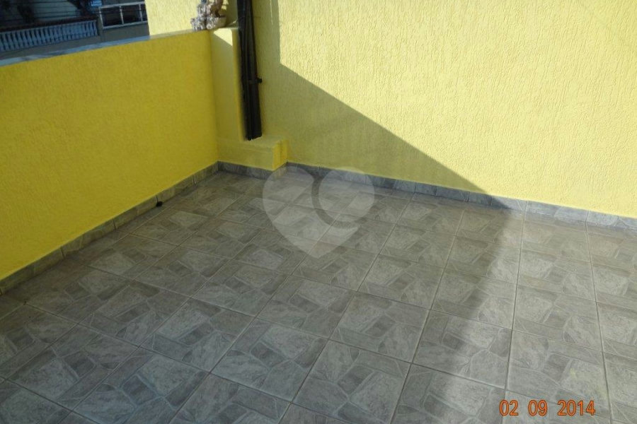 Sobrado à venda com 3 quartos no Brasilândia, São Paulo, SP