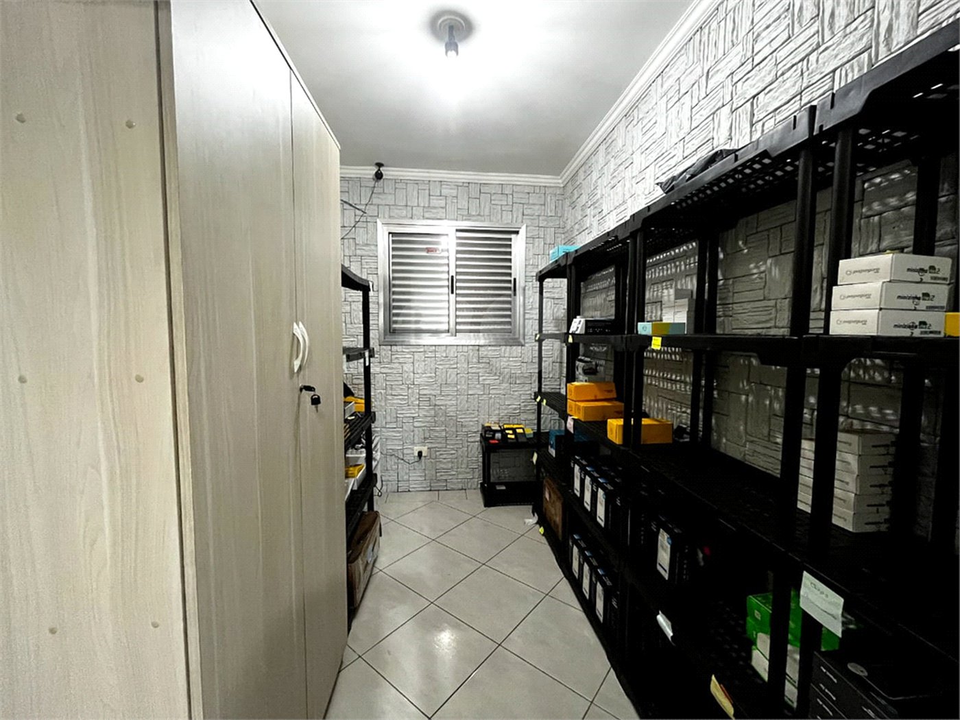 Sobrado à venda com 4 quartos, sendo 1 suíte,  em Vila Curuçá, Santo André, SP