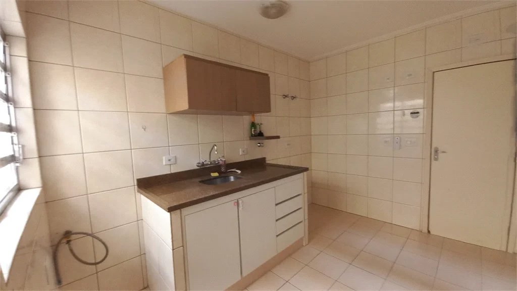 Casa para alugar com 3 quartos, sendo 1 suíte,  em Jardim Bonfiglioli, São Paulo, SP
