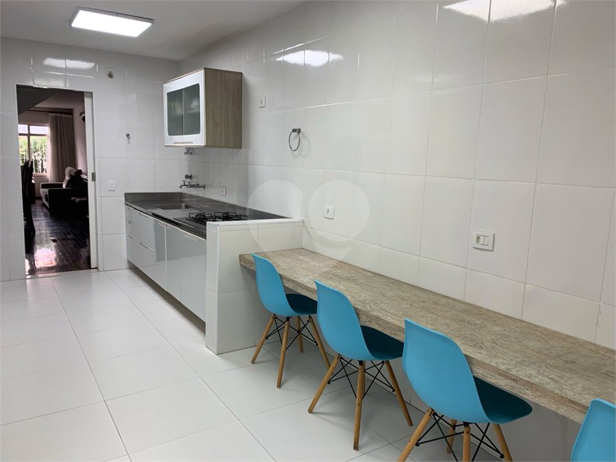 Sobrado à venda com 3 quartos, sendo 1 suíte, em Santo Amaro, São Paulo, SP