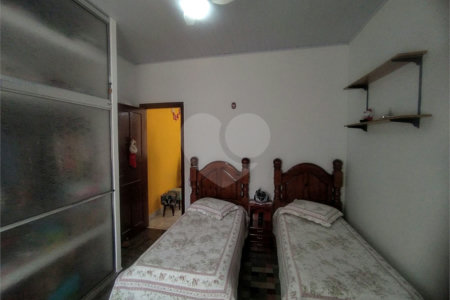 Casa à venda com 4 quartos em Chora Menino, São Paulo, SP