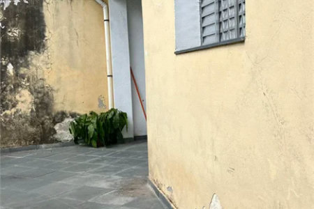 Casa Térrea à venda com 3 quartos em Jardim Dom José, São Paulo, SP