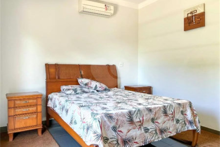Casa à venda com 3 suítes no condomínio Portal do Lago, Valinhos - SP