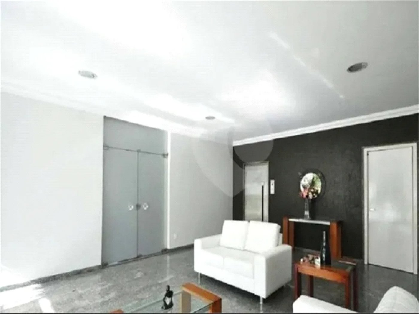 Apartamento à venda com 3 quartos, sendo 1 suíte,  em Vila Andrade, São Paulo, SP