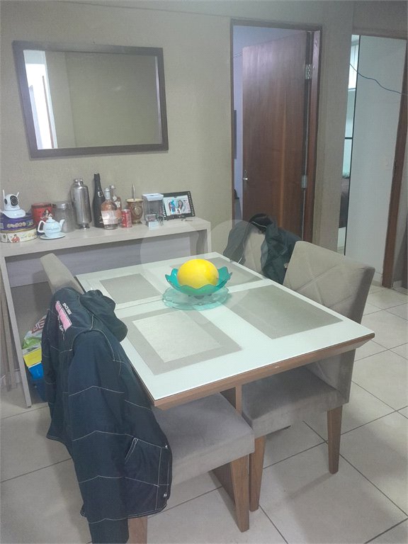 Apartamento à venda com 2 quartos em Cidade Tiradentes, São Paulo, SP
