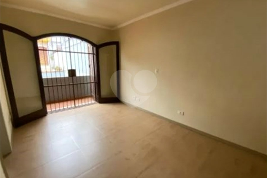 Sobrado à venda ou para alugar com 5 quartos, sendo 3 suítes, em Santana, São Paulo, SP