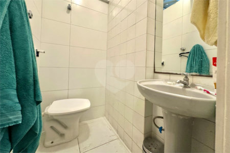 Apartamento à venda com 3 quartos, sendo 1 suíte, em Lagoa, Rio de Janeiro, RJ