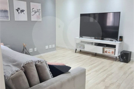 Apartamento à venda com 2 quartos, sendo 1 suíte,  em Barra Funda, São Paulo, SP