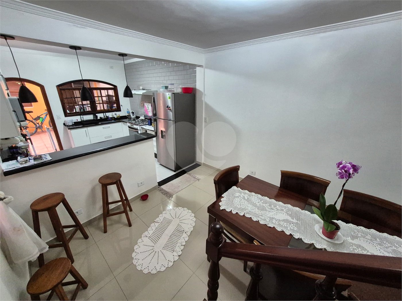 Sobrado à venda com 3 quartos, sendo 1 suíte, em Jardim Sarah, São Paulo, SP