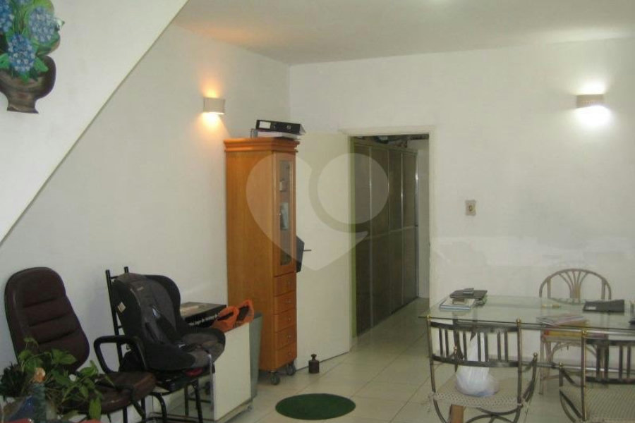 Sobrado à venda com 2 quartos em Santana, São Paulo, SP