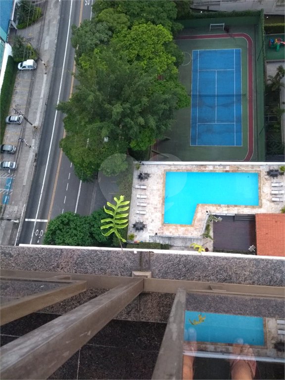 Apartamento à venda com 4 quartos, sendo 1 suíte, em Vila Andrade, São Paulo, SP