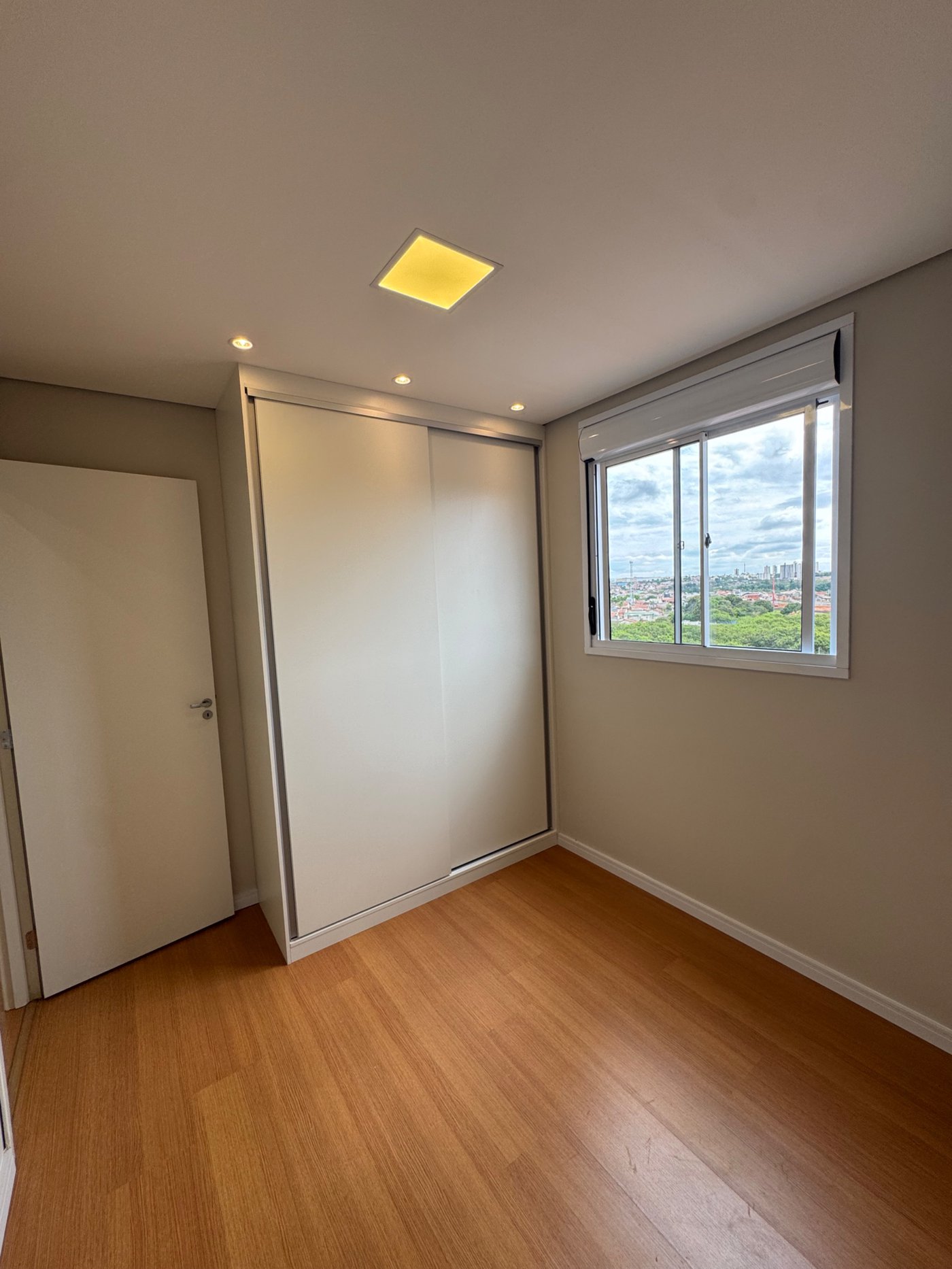 Apartamento à venda com 2 quartos em Jardim Villagio Ghiraldelli, Hortolândia, SP