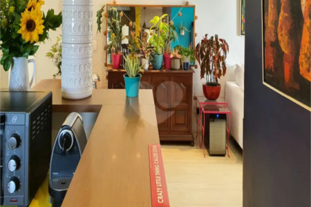 Apartamento à venda com 2 quartos, sendo 1 suíte, em Água Branca, São Paulo, SP