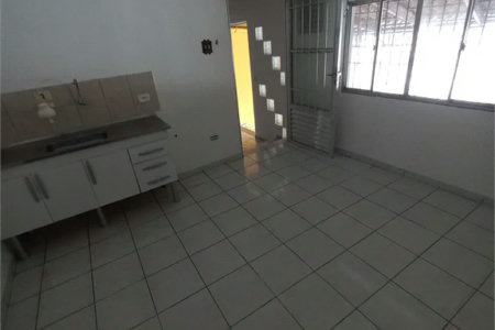 Casa à venda com 5 quartos, sendo 1 suíte, em Jardim Novo Taboão, São Paulo, SP