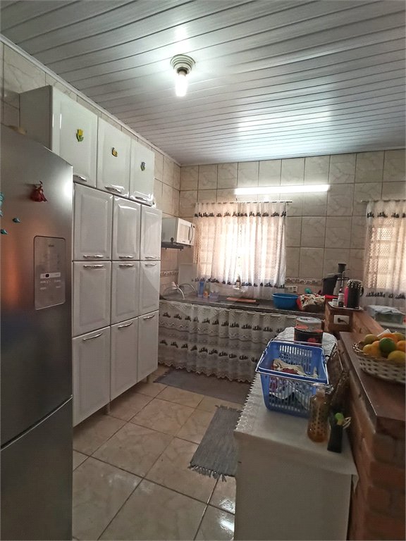 Chácara à venda com 3 quartos, sendo 1 suíte, em Vale das Flores (canguera), São Roque, SP