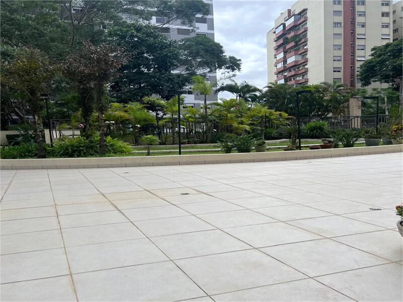 Apartamento à venda com 4 quartos, sendo 2 suítes, em Paraisópolis, São Paulo, SP