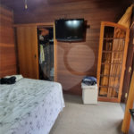 Casa à venda com 4 quartos, sendo 2 suítes, no condomínio Aruã Eco Park, Mogi das Cruzes - SP