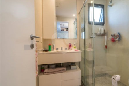 Apartamento à venda com 3 suítes em Cidade Monções, São Paulo, SP