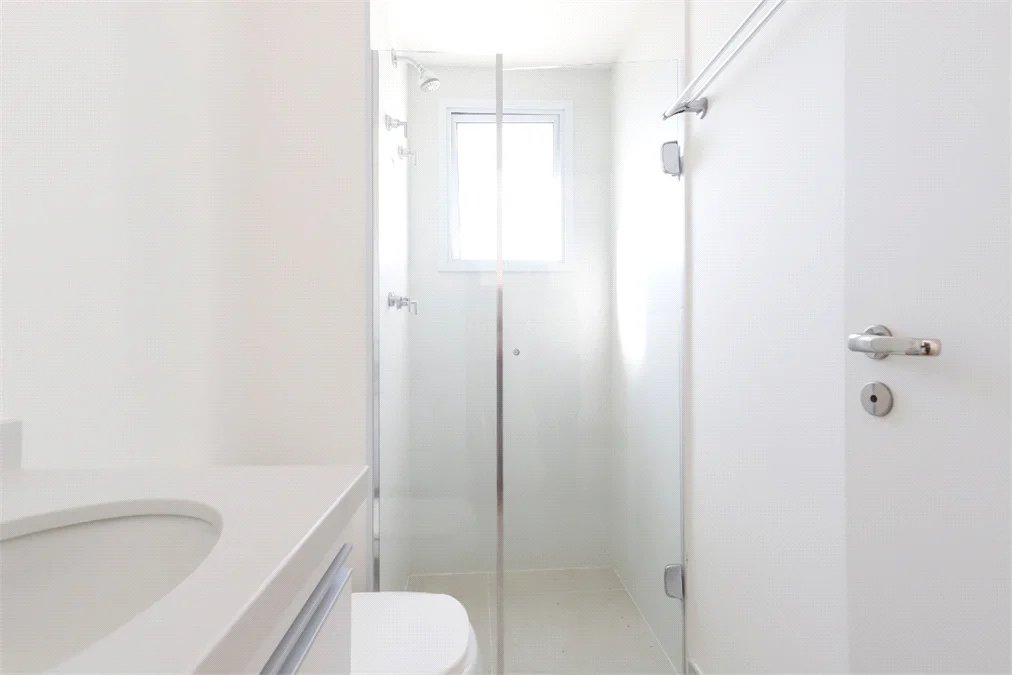 Apartamento à venda com 3 suítes em Vila Anastácio, São Paulo, SP