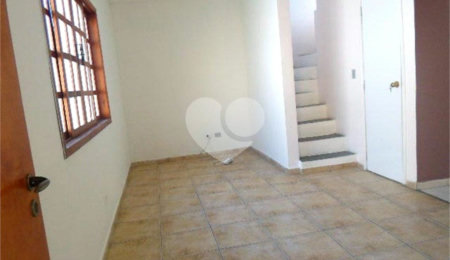 Casa em condomínio para alugar com 3 quartos, sendo 1 suíte,  em Vila Isolina Mazzei, São Paulo, SP