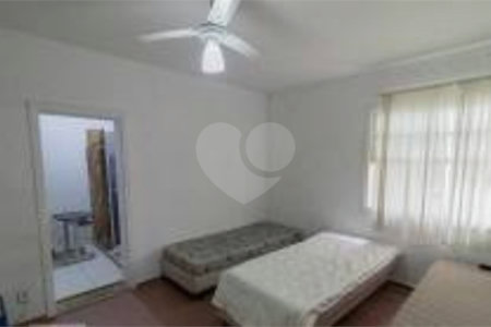 Sobrado à venda com 6 quartos, sendo 5 suítes,  em Santana, São Paulo, SP