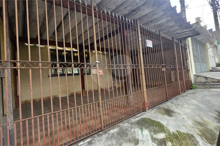 Sobrado à venda com 3 quartos em Vila Guilherme, São Paulo, SP
