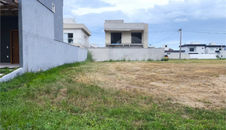 Terreno à venda em Ogiva, Cabo Frio, RJ