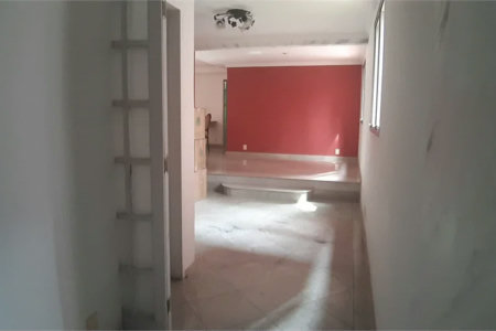 Apartamento à venda com 3 quartos, sendo 1 suíte, em Pinheiros, São Paulo, SP
