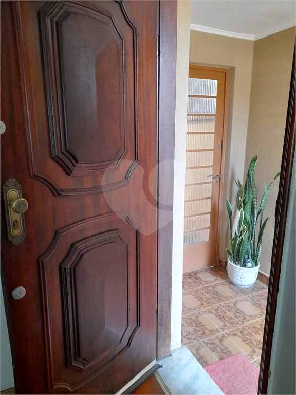 Sobrado à venda com 3 quartos, sendo 1 suíte,  em Parada Inglesa, São Paulo, SP