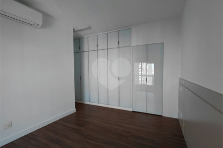 Apartamento à venda com 2 suítes em Água Branca, São Paulo, SP