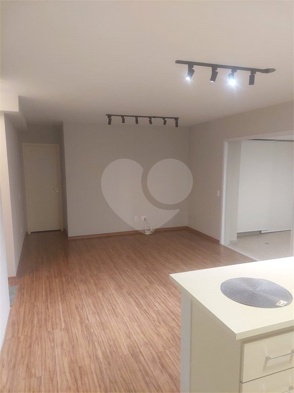 Apartamento à venda com 3 quartos, sendo 2 suítes,  em Vila Andrade, São Paulo, SP