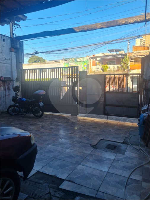 Sobrado à venda com 5 quartos, sendo 4 suítes, em Parque Edu Chaves, São Paulo, SP