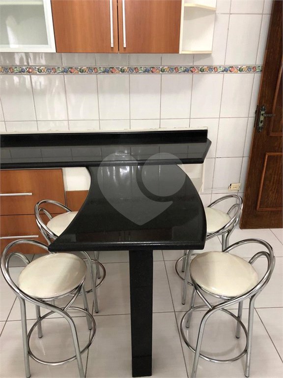 Casa à venda com 3 quartos, sendo 1 suíte, no condomínio Jardim das Pedras, São Paulo - SP